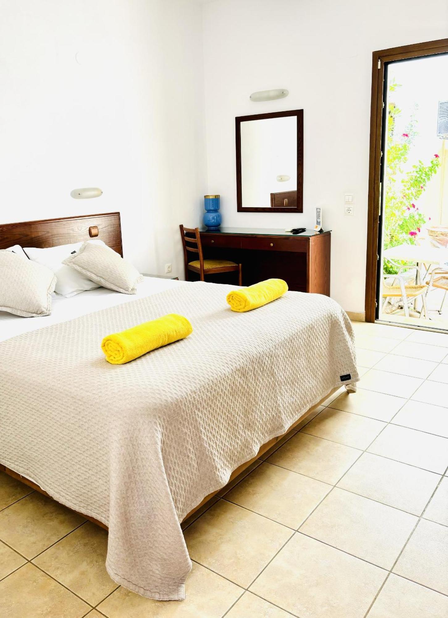 Krana Hotel Ліндос Екстер'єр фото