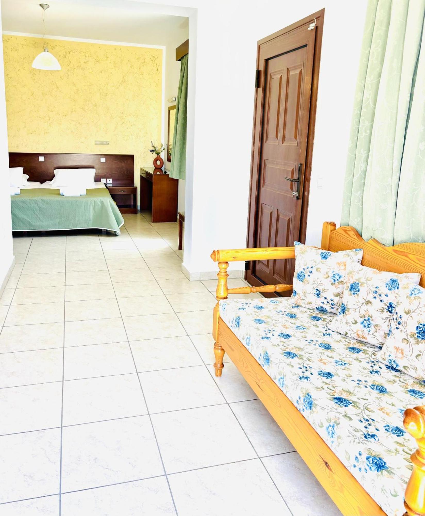 Krana Hotel Ліндос Екстер'єр фото
